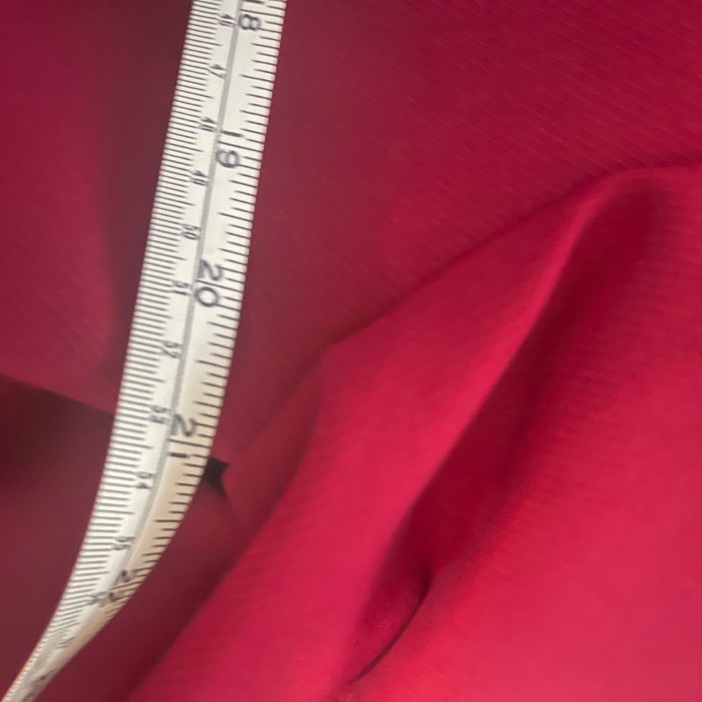 Snazzy, jazzy and classic Talbots red blazer with black sartouche trim - Picture 8 of 9